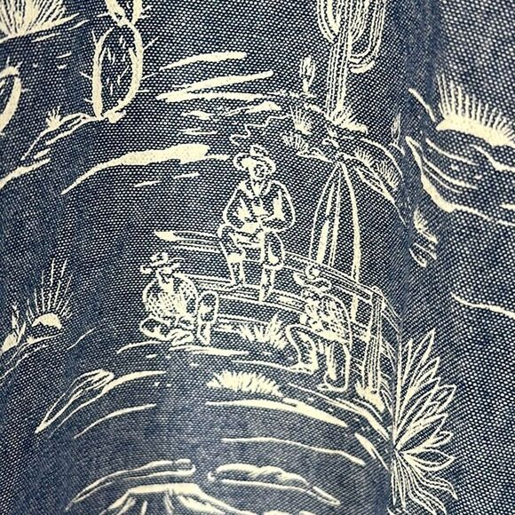 Howler Bros. Chambray Shirt Large Blue Cactus Tropical All over Print Cowboy - Picture 6 of 9